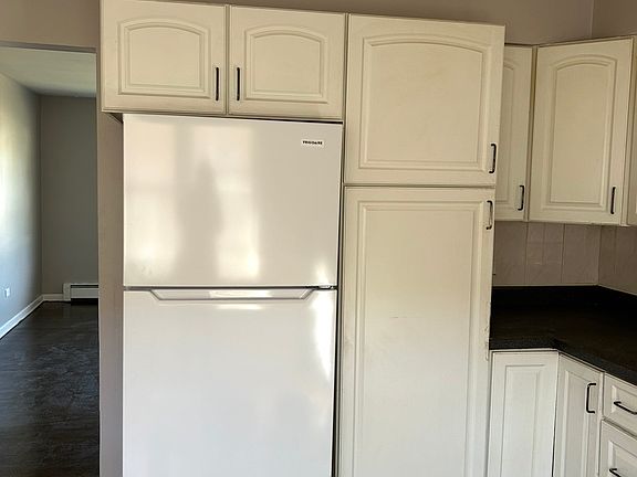 4th image of 1039 David Dr #1