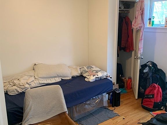 3rd image of 2957 Washington St #2