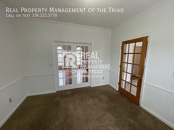 4th image of 110 Mary Dee Ct