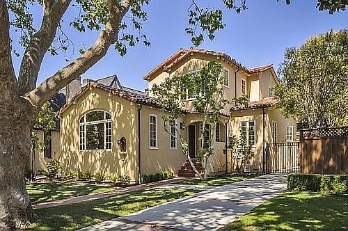 1st image of 124 Aragon Blvd
