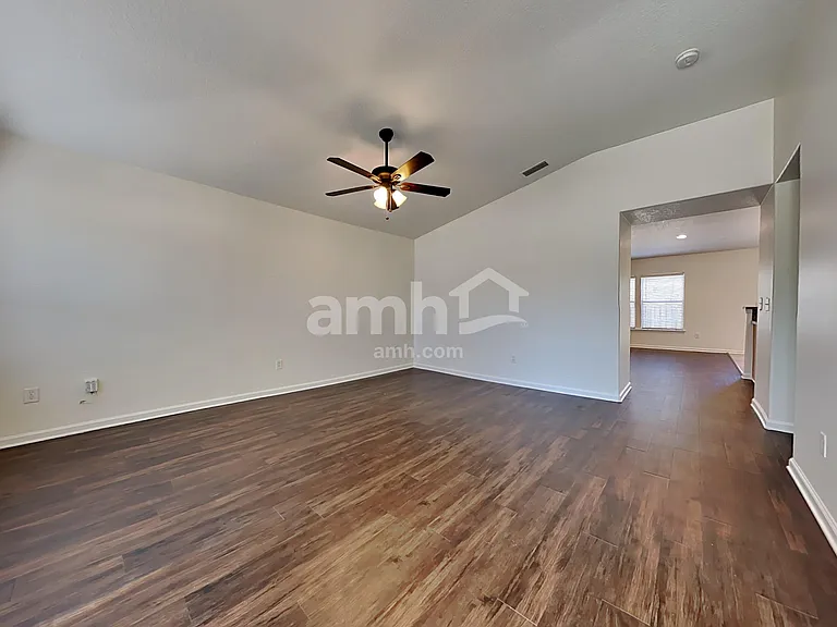 1236 Nochaway Dr — Photo 8