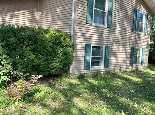 3152 Elyria Dr, Vermilion, OH 44089