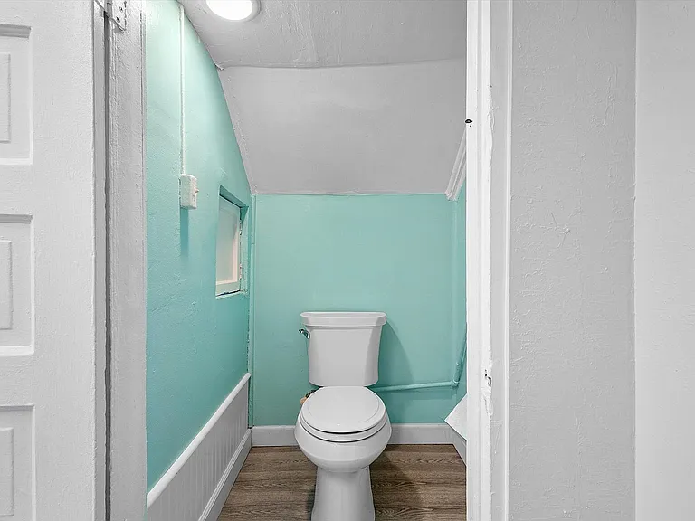 531 Taylor Ave — Photo 23
