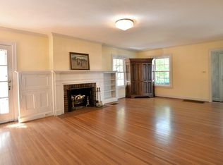 11 5th Ave, Fairport, NY 14450