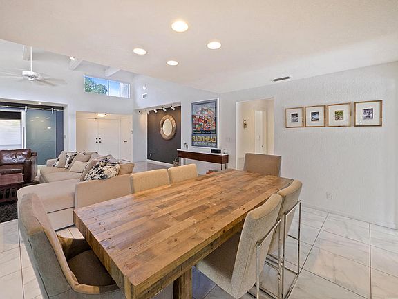 5th image of 615 Lakewoode Cir W