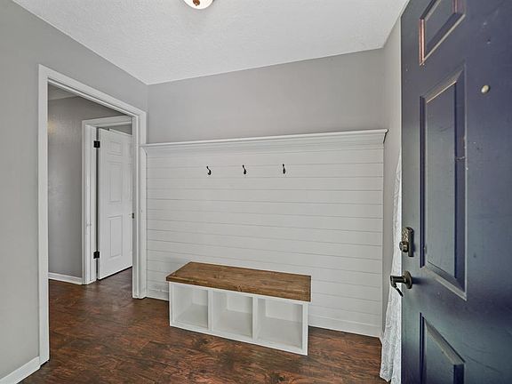 4th image of 1101 Southbend Drive
