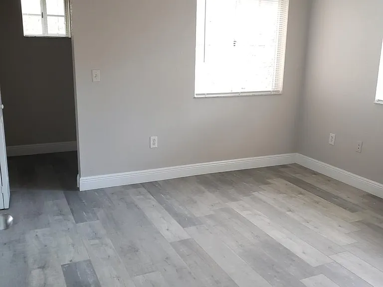 2574 Centergate Dr #201 — Photo 9