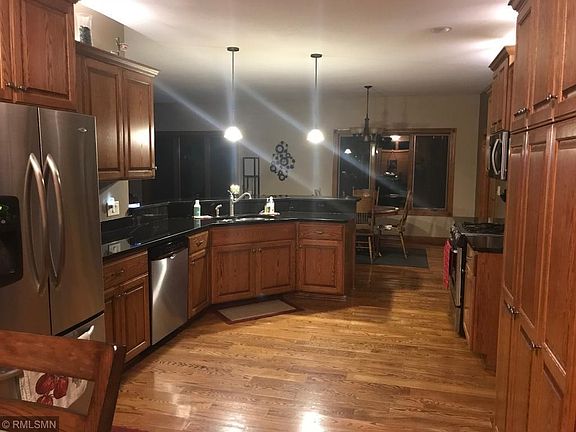 4th image of 3080 Northridge Ln NE