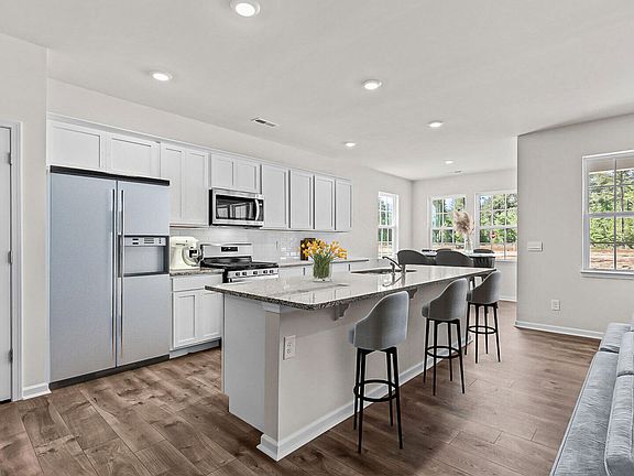 6th image of this home