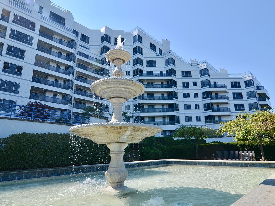 1st image of 2001 Marina Dr APT 315