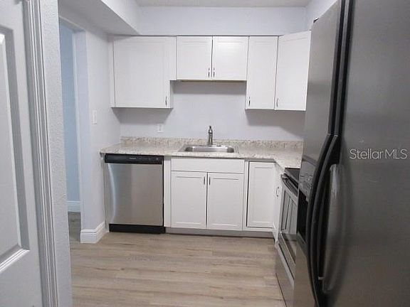 3rd image of 540 Orange 22 Dr