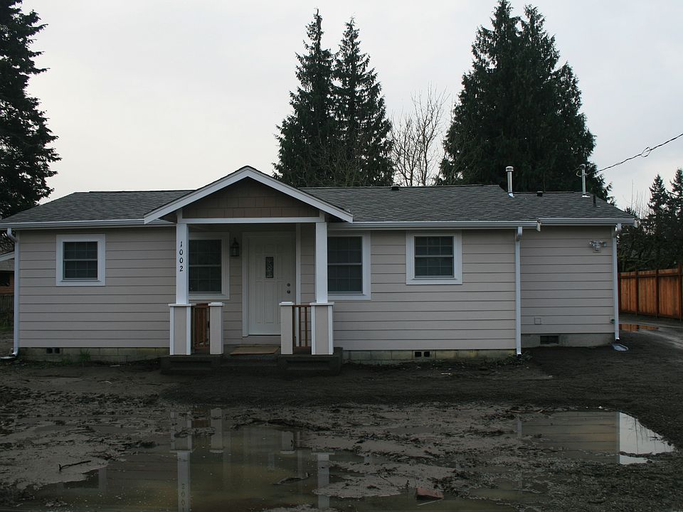 There is a front yard now