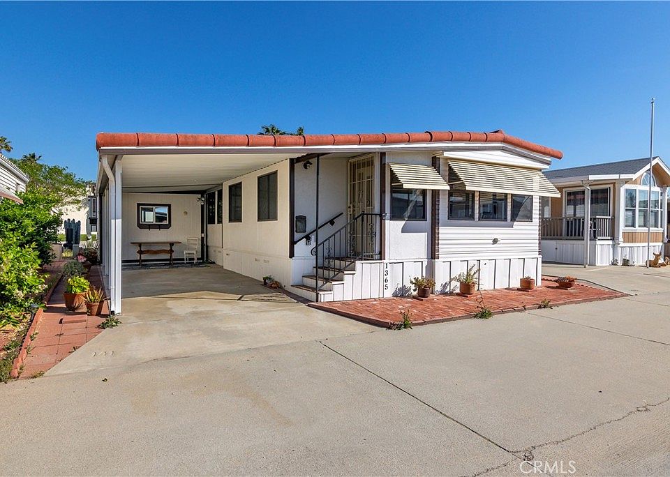 1st image of 1365 Sierra Dr