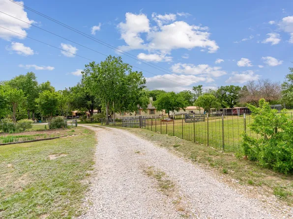 4335 N Fm 51, Weatherford, TX 76085