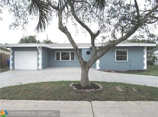 7529 Roosevelt St, Hollywood, FL 33024