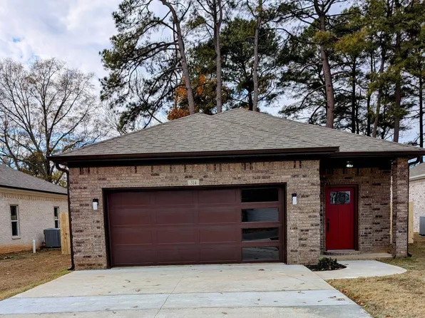 314 Frank T Bunton St, Lonoke, AR 72086