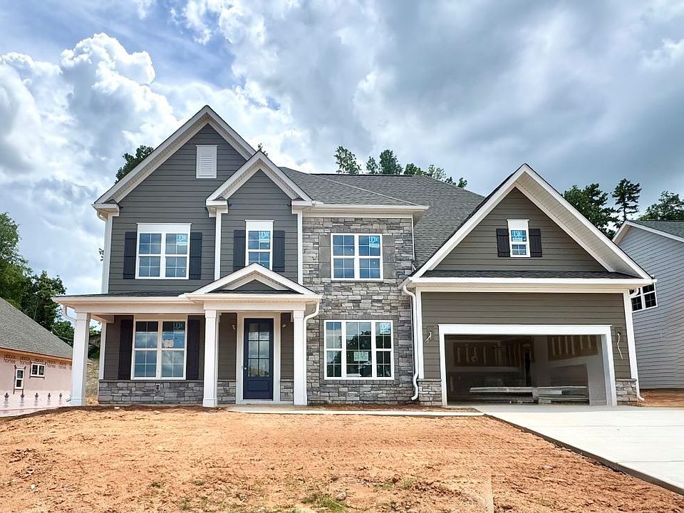 2 story home with a second floor main suite