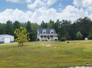 125 Our Place Dr, Walhalla, SC 29691