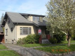 706 Pine St, Manson, WA 98831