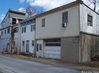 7 Cross St, Saugerties, NY 12477