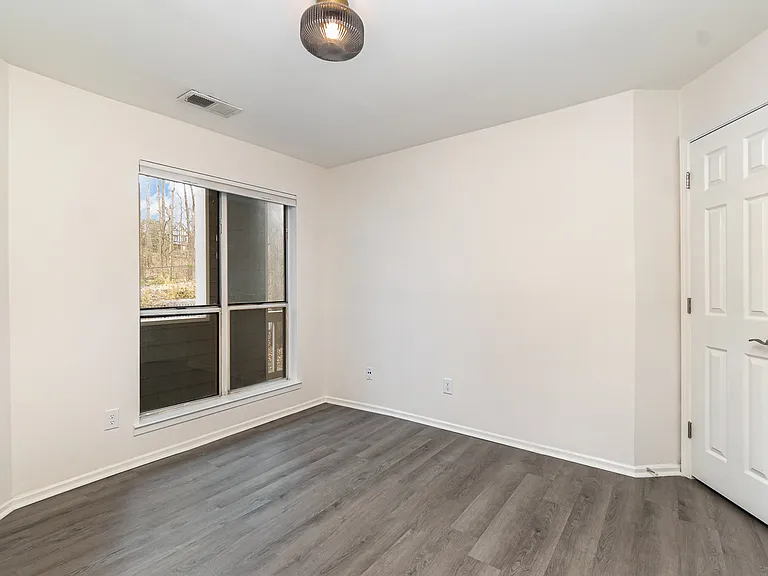 2512 Cranbrook Ln #1-10 — Photo 11