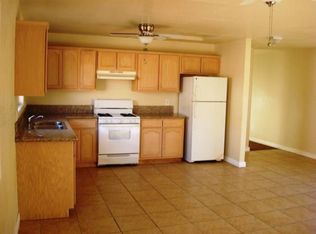 2122 E 117th St APT B, Los Angeles, CA 90059