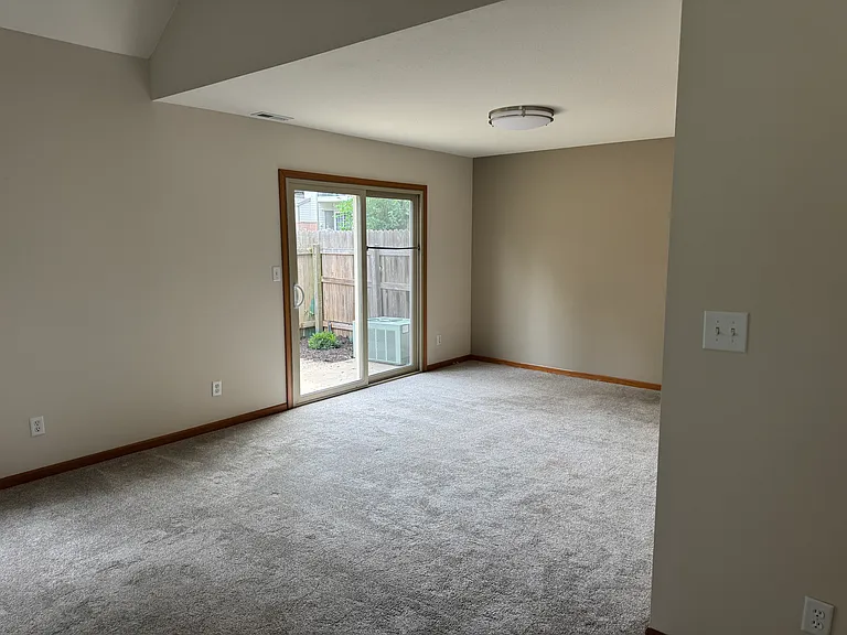 4501 Freedom Creek Dr — Photo 5