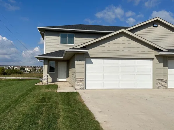 Sundance Ridge / Hitching Place