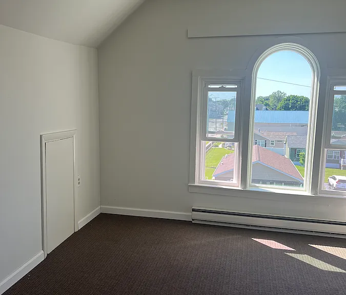 503 N Railroad St #D — Photo 3