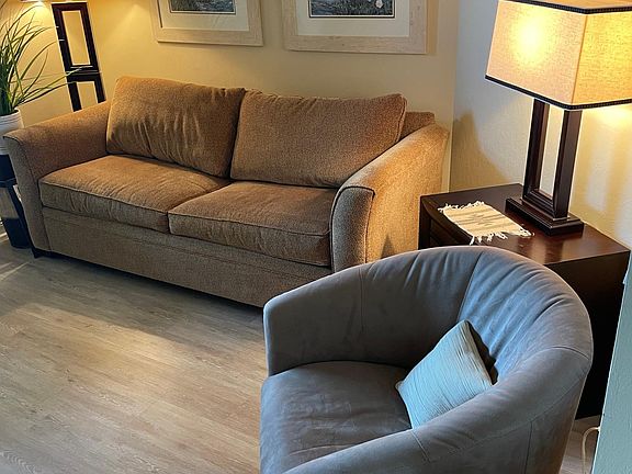 4th image of 1065 Borghese Ln APT 402