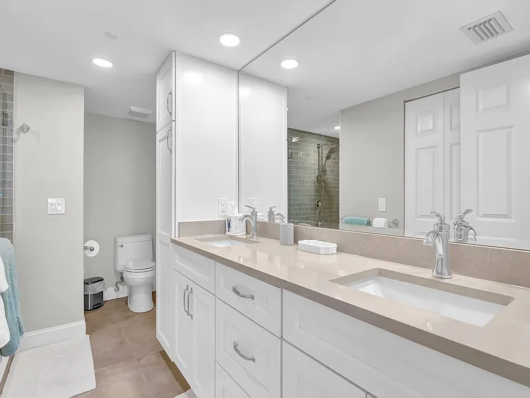 2700 Ocean Dr #307 — Photo 14