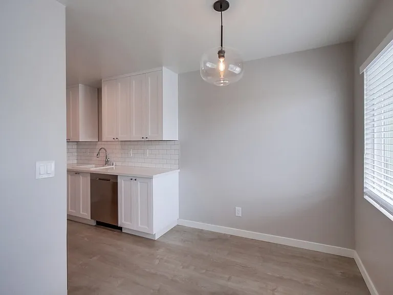 4449 Central Ave — Photo 8