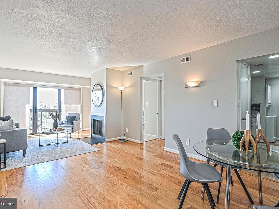 1st image of 805 N Howard St APT 428
