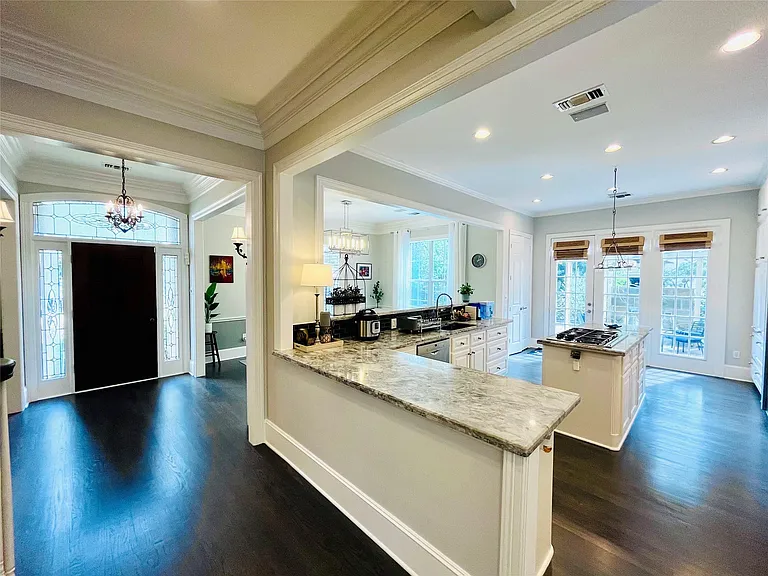 27 Lana Ln #A — Photo 18