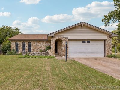 2706 S 98th East Ave, Tulsa, OK, 74129