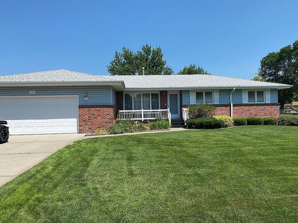 1st image of 1305 Sheridan Pl