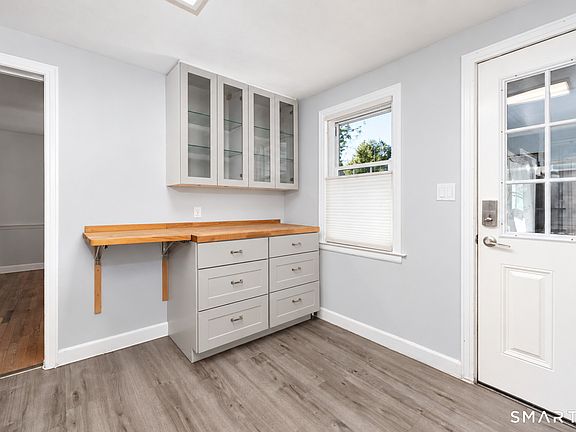 5th image of 302 Brimfield Road
