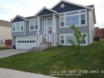 368 La Montagna Strada, Pocatello, ID, 83201