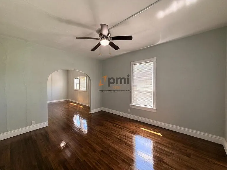 422 Hoyt St #1 — Photo 6
