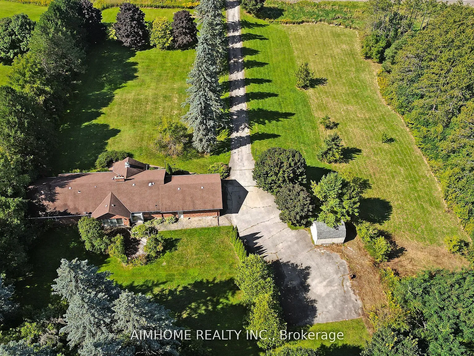 4 bed, $5,000 — Photo 1