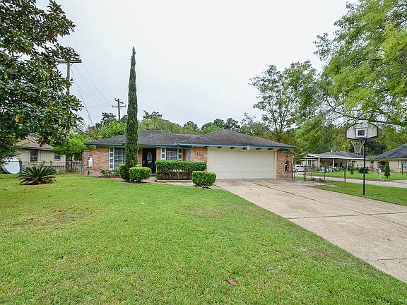 2nd image of 3610 Orange Grove Dr