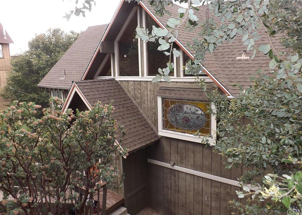1st image of 27394 Matterhorn Dr