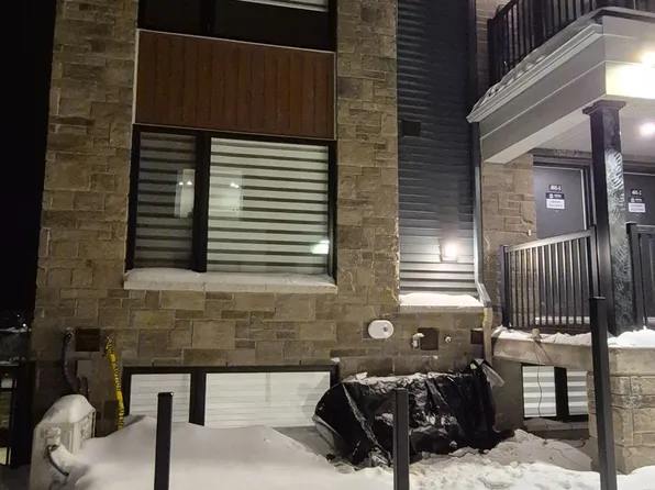 401 Glenroy Gilbert Dr, Ottawa, ON