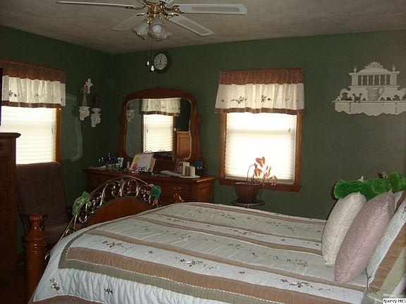 Home for Sale in Quincy, IL $132,900