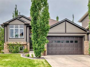 4 SW Welsh Close, Red Deer, AB T4N 1E2