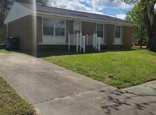 3715 Stanley Dr, Chesapeake, VA 23323