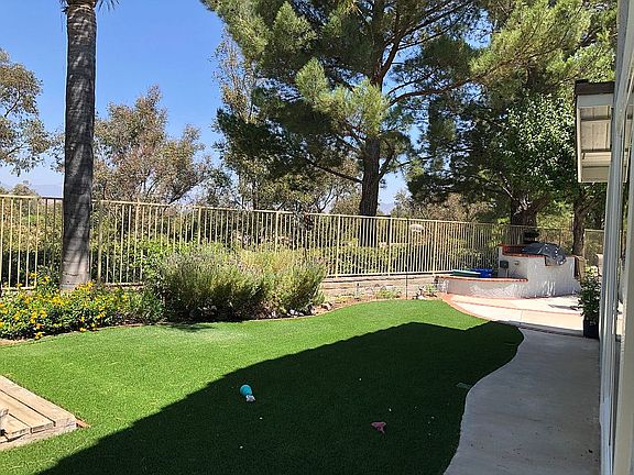 3rd image of 27270 Norwood Pl