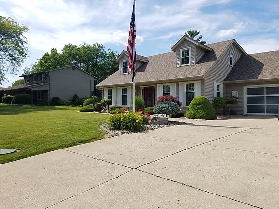 3rd image of 510 Wesley Ave