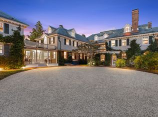 94 Quogue St, Quogue, NY 11959