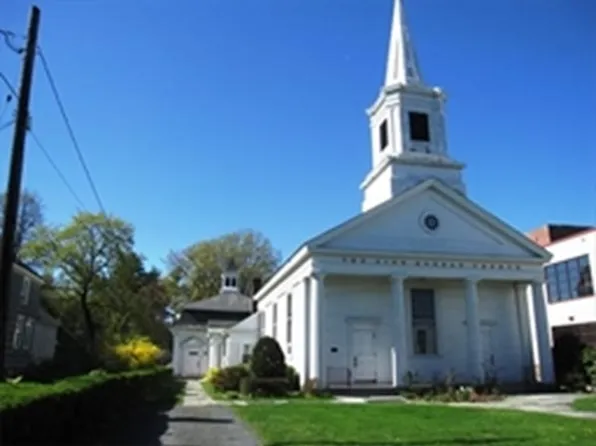 463 Main St, Greenfield, MA 01301